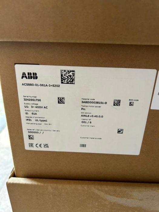 ABB ACS880-01-061A-3+E202